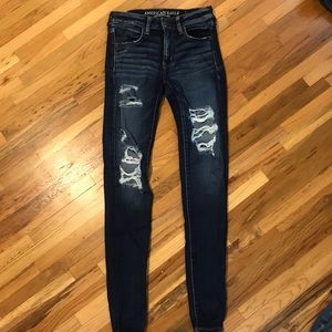 American eagle distressed jeans